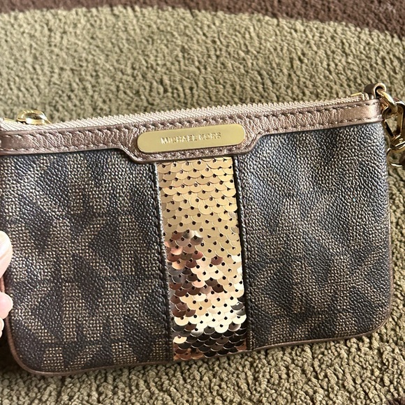Michael Kors wristband - Picture 1 of 12